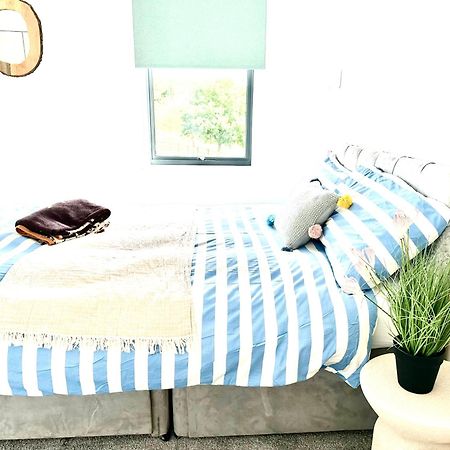 Rye Brand New Apartment Εξωτερικό φωτογραφία