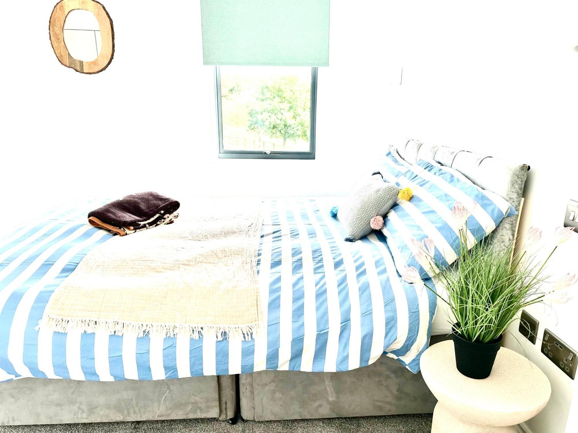Rye Brand New Apartment Εξωτερικό φωτογραφία