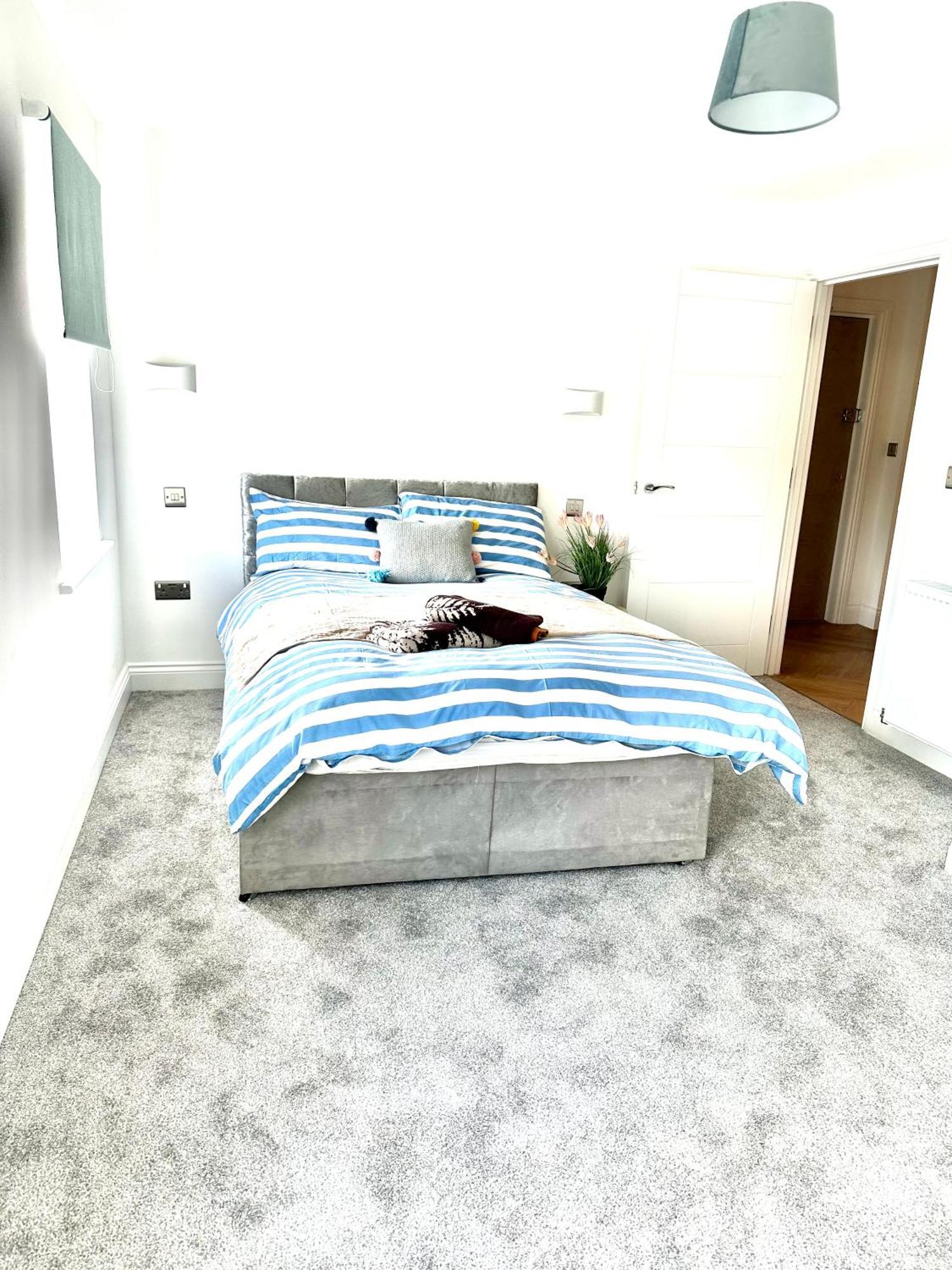 Rye Brand New Apartment Εξωτερικό φωτογραφία