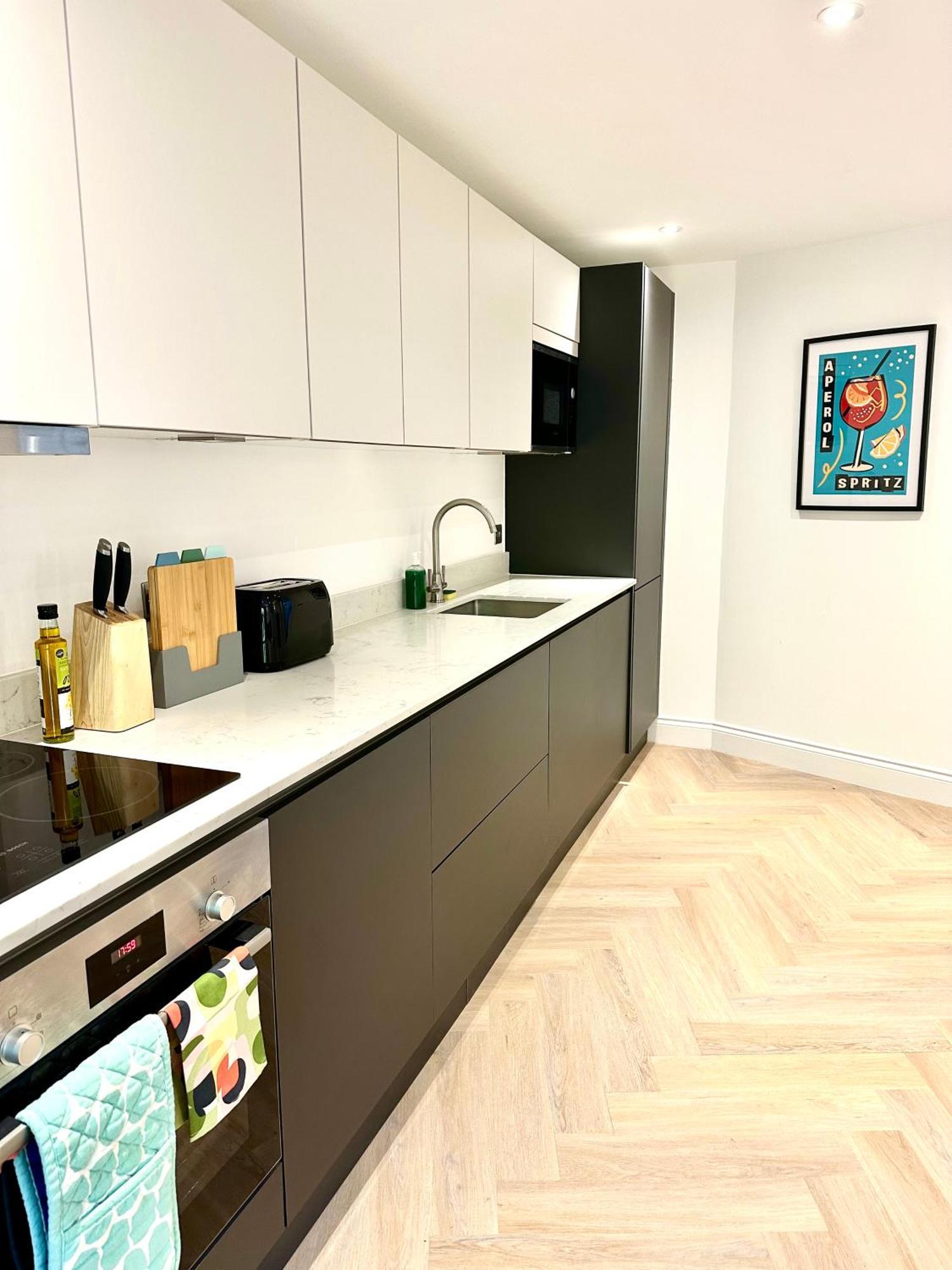 Rye Brand New Apartment Εξωτερικό φωτογραφία